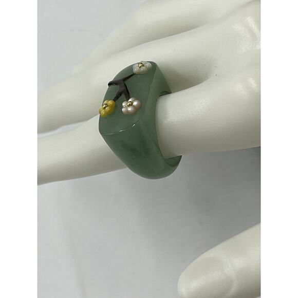 Jade Natural Icy Green Jadeite and MOP Flower Saddle Beautiful 14k Ring 7.5-8 - Picture 13 of 13